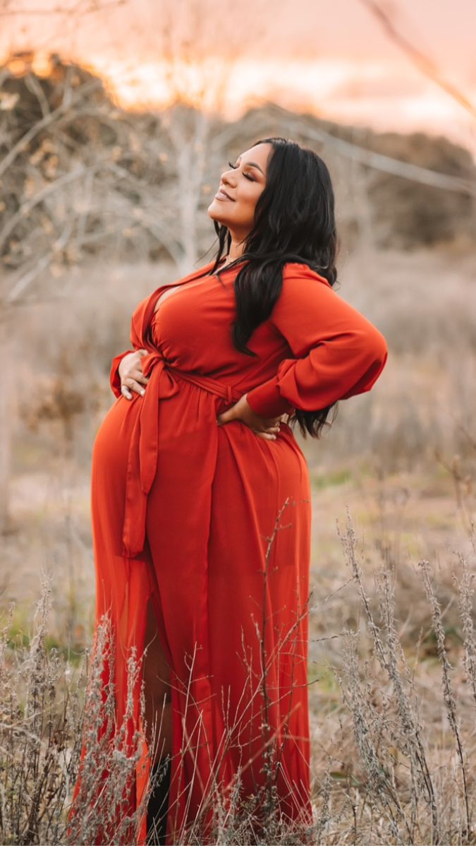 22 Best Maternity Photoshoot Ideas for Winter – Neeva Baby