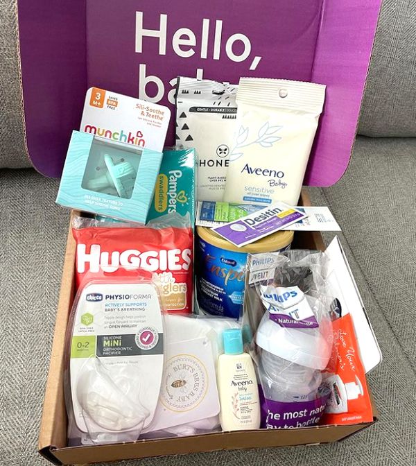 Babylist registry store hello baby box