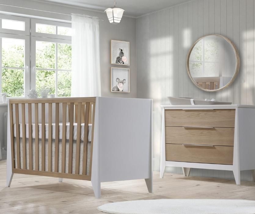 Nest Juvenile Flexx Premium Classic crib and 3 drawer dresser