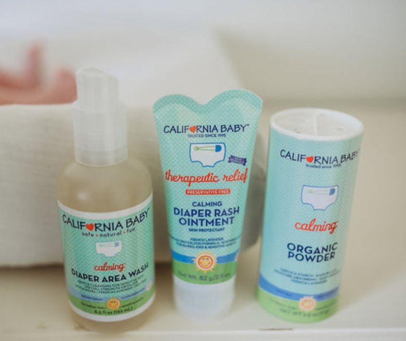 California Baby CALMING™ ORGANİK (TALK OLMAYAN) TOZ