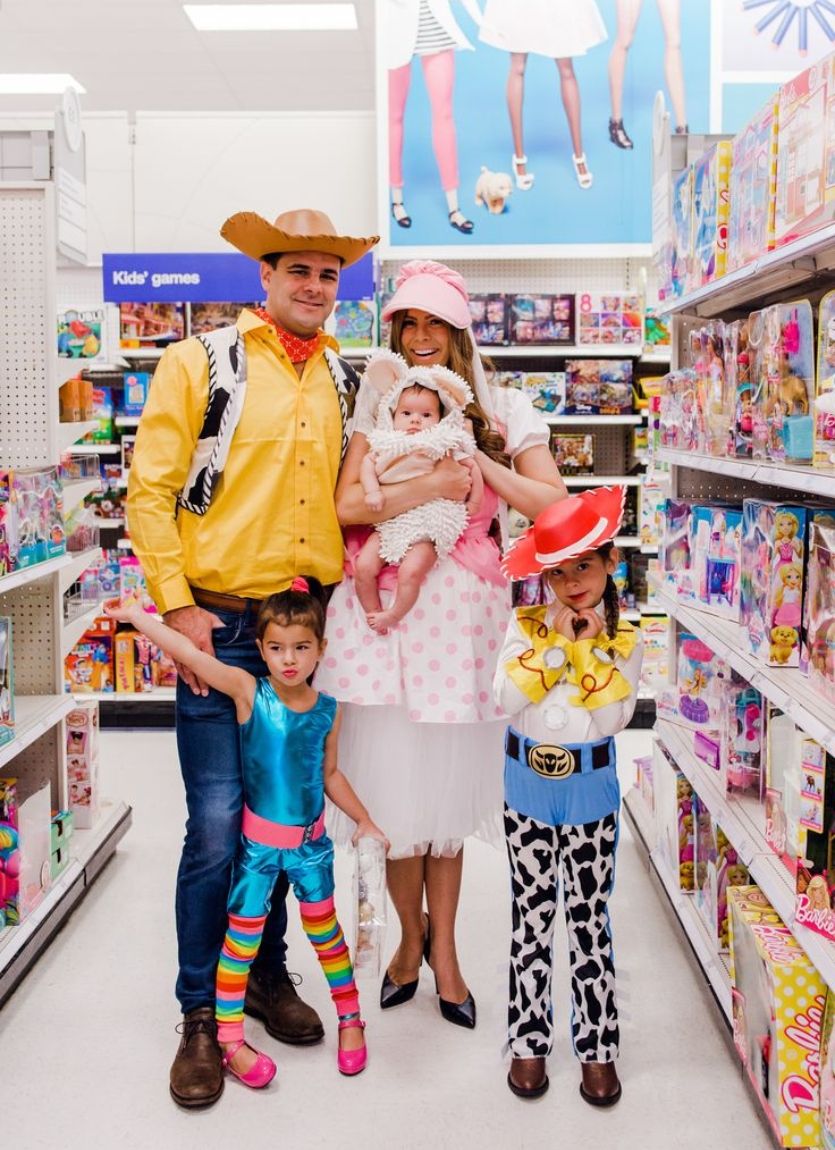 family toy costume with newborn and children