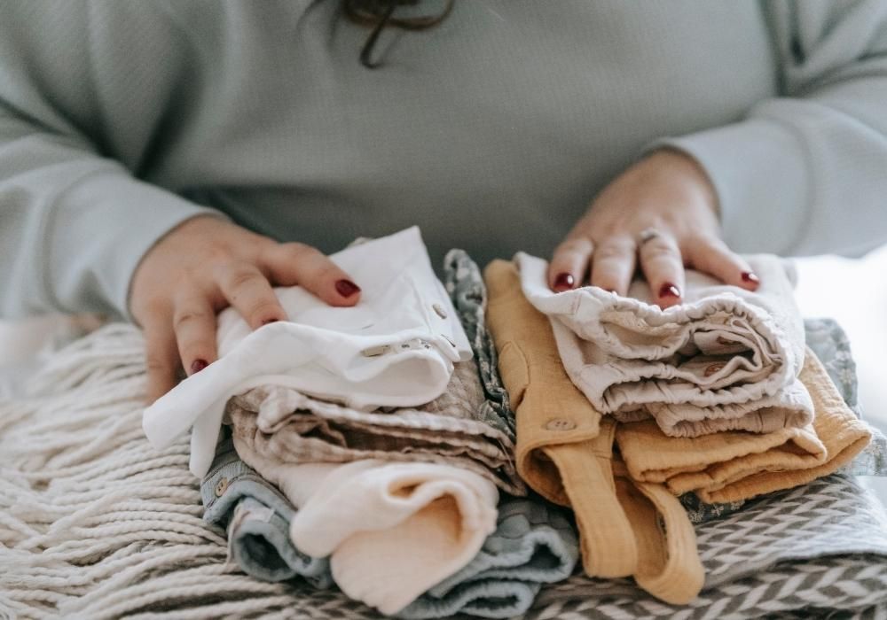 Best Places to Find Cheap Baby Clothes