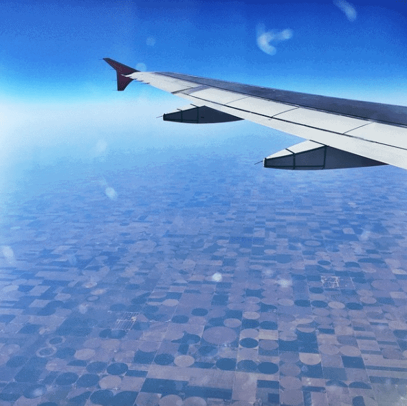 How I Survived a 6 Hour Flight While 8 Months Pregnant